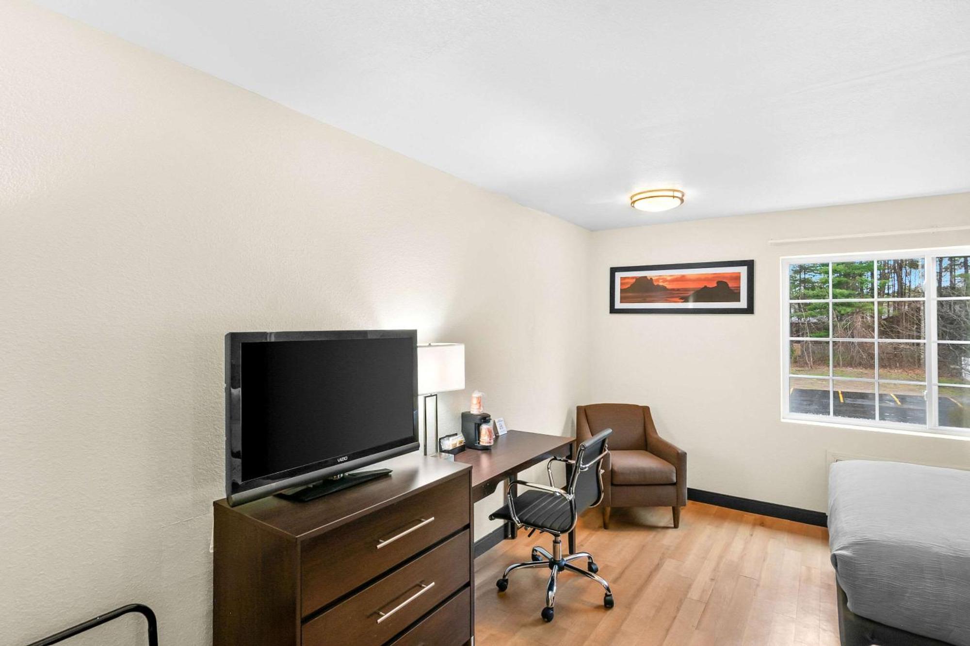 Quality Inn Queensbury Dış mekan fotoğraf