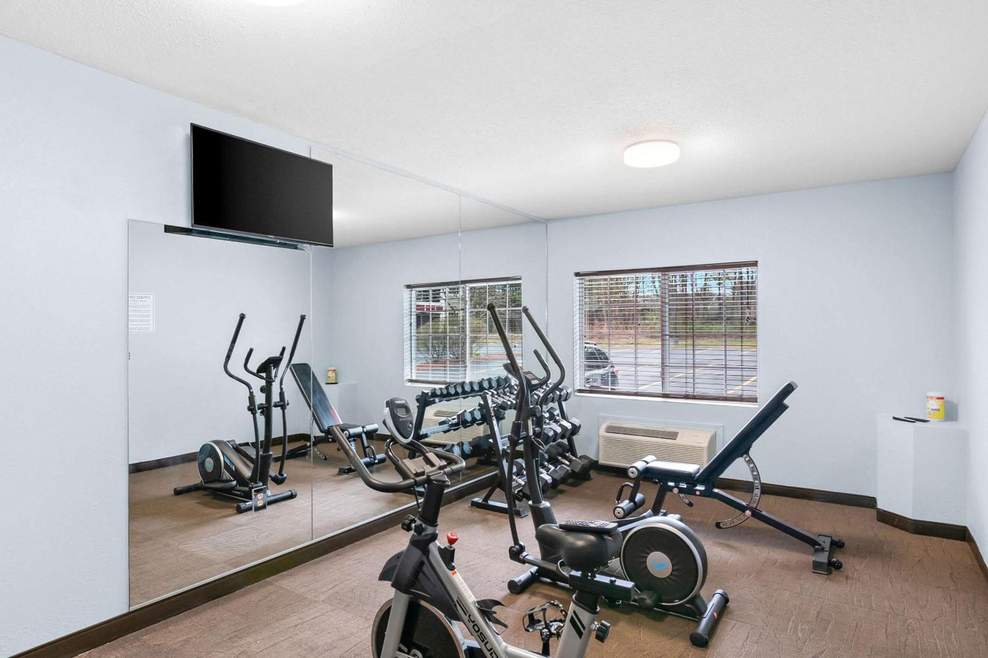 Quality Inn Queensbury Dış mekan fotoğraf