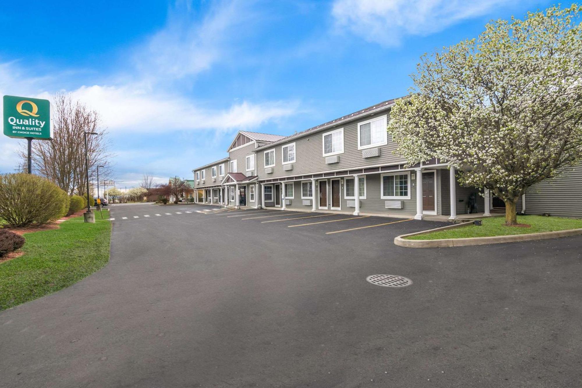 Quality Inn Queensbury Dış mekan fotoğraf