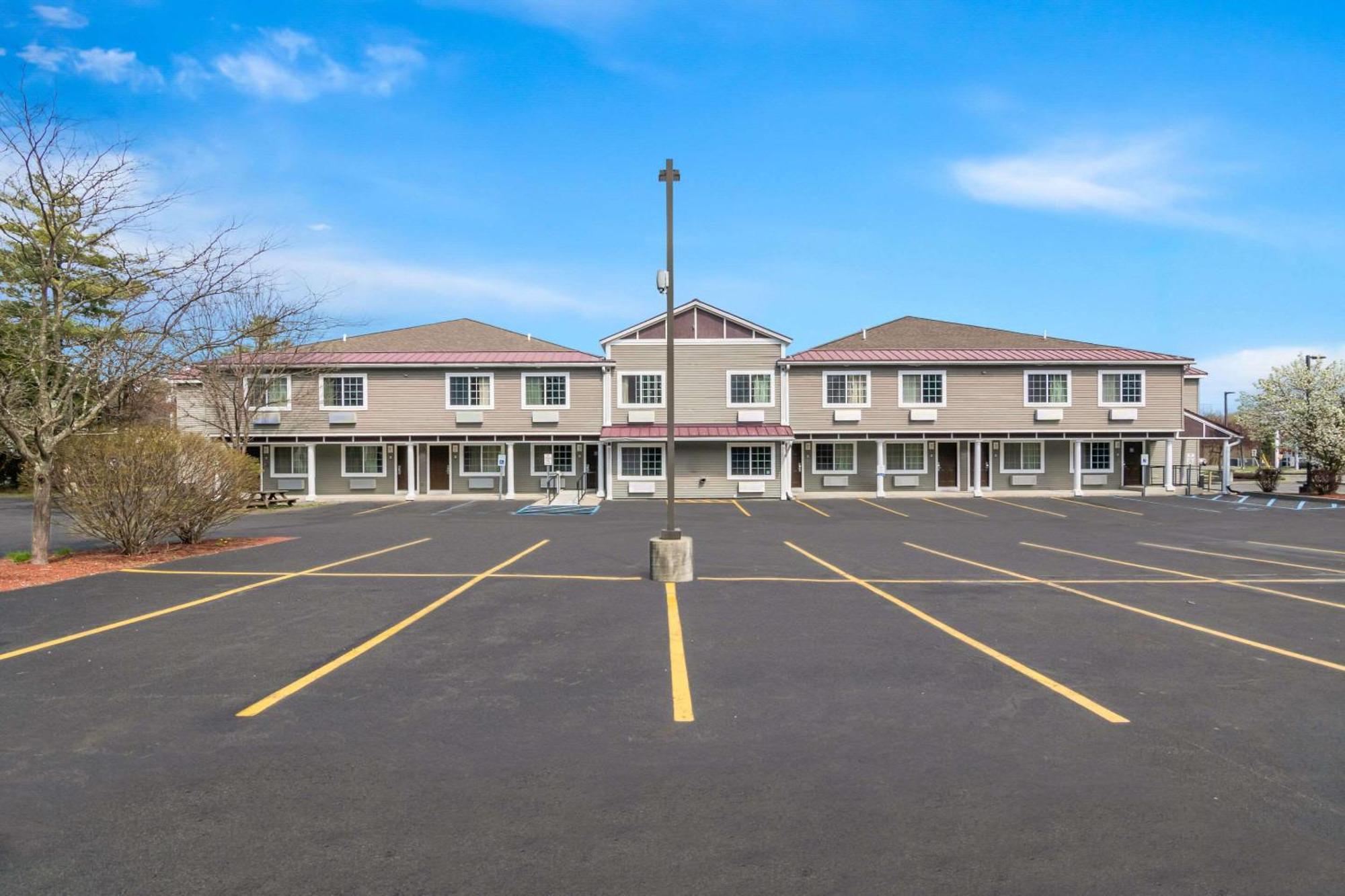 Quality Inn Queensbury Dış mekan fotoğraf